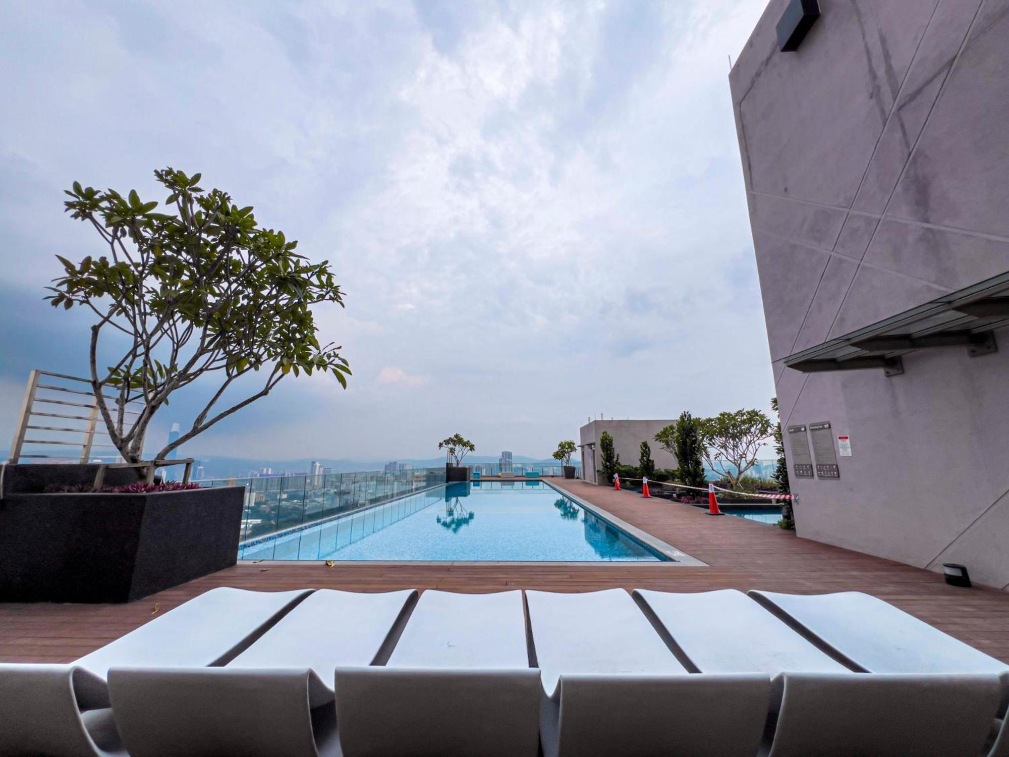 Apartemen Riveria Sentral